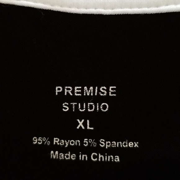 NWT- Premise Studio Top - Picture 5 of 6